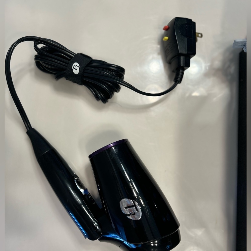 T3 travel hair dryer
